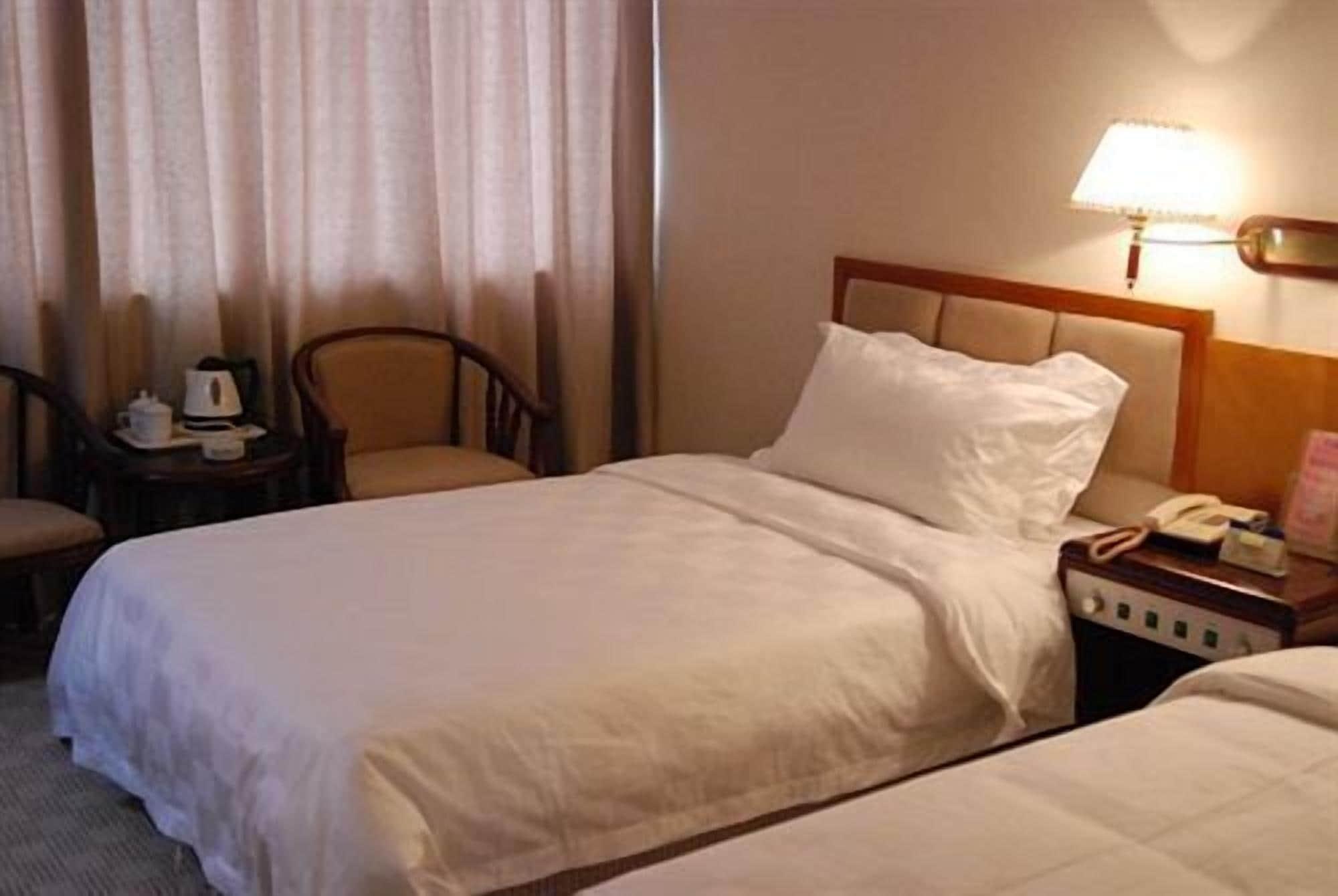 The Overseas Chinese Building Hotel Shenzhen Extérieur photo